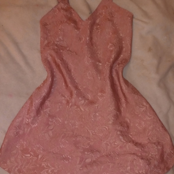 Elegant Pink Floral Short Slip Dress - Picture 1 of 4